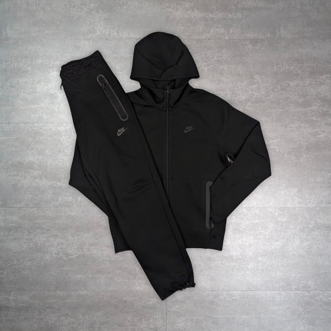 Nike Tech Fleece New Season Black